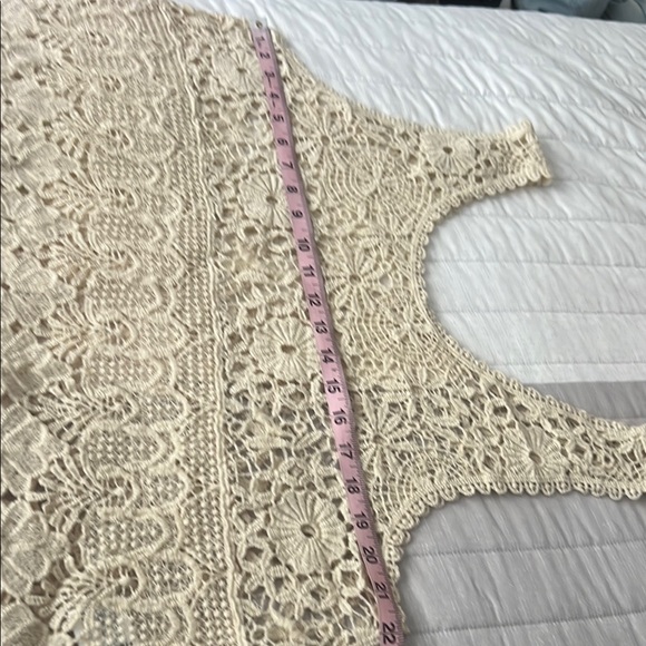 New women’s Elegant Cream Lace Crochet Top size L - Picture 5 of 7
